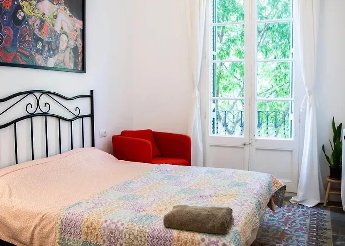 Eixample Modernista * Barcelona