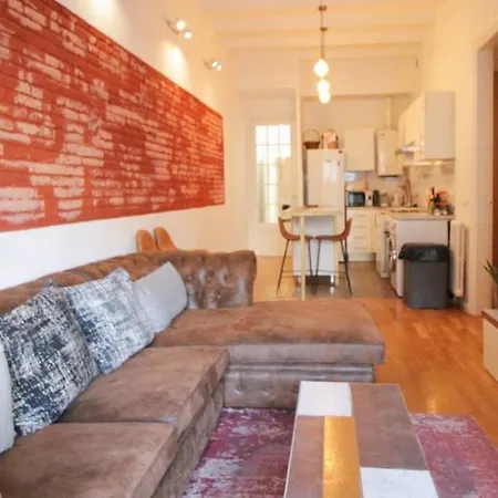 Eixample Modernista Apartment Barcelona